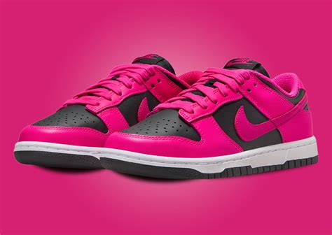 pink and black dunks women